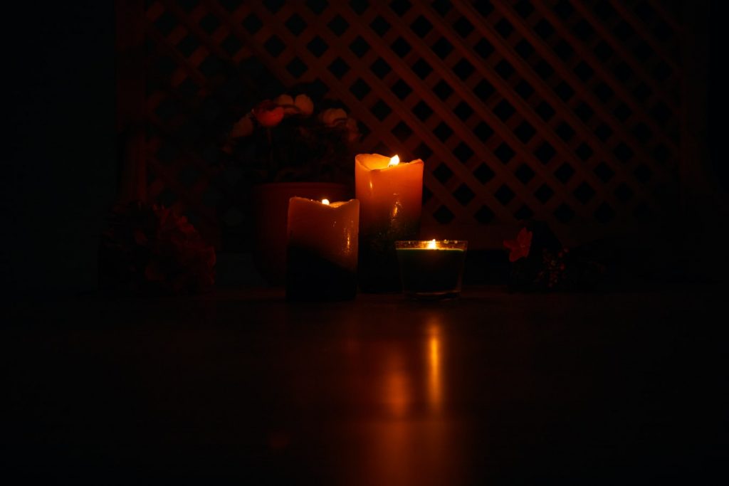 Flameless candles